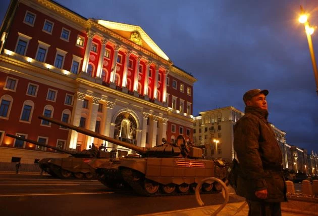 Ο ρωσικός στρατός «κατέλαβε» την Κόκκινη Πλατεία [Εικόνες]